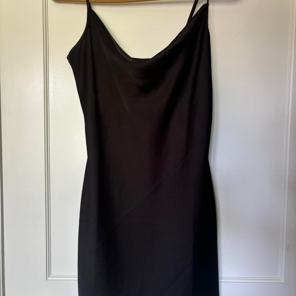 Nordstrom Elegant Black Midi Dress